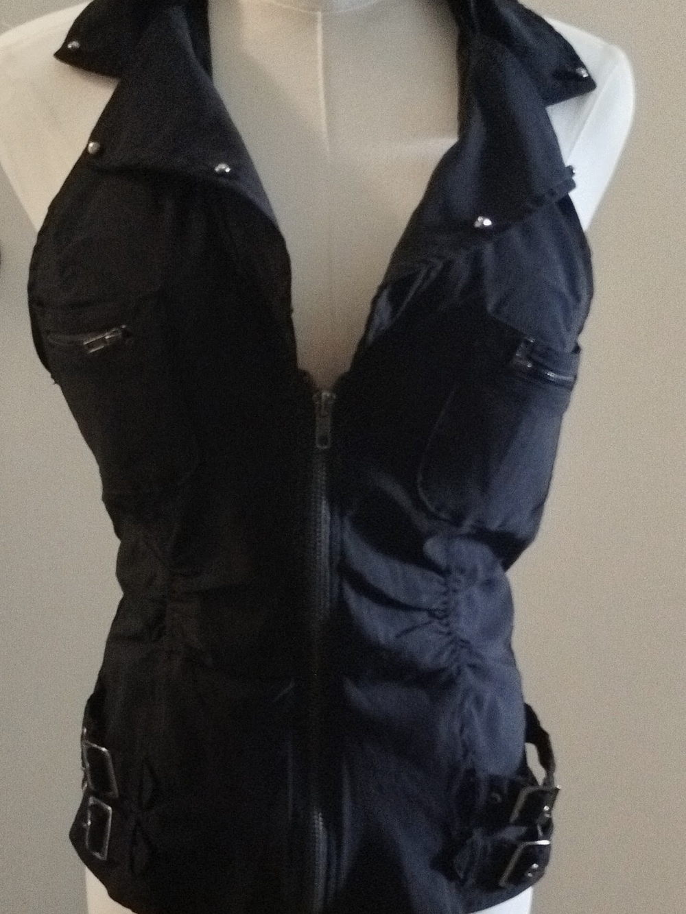 Lydia Sleeveless Black Zip Front Vest
